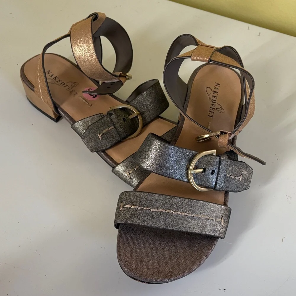 Nakedfeet Two-tone Metallic Leather Buckle Sandals Size 9